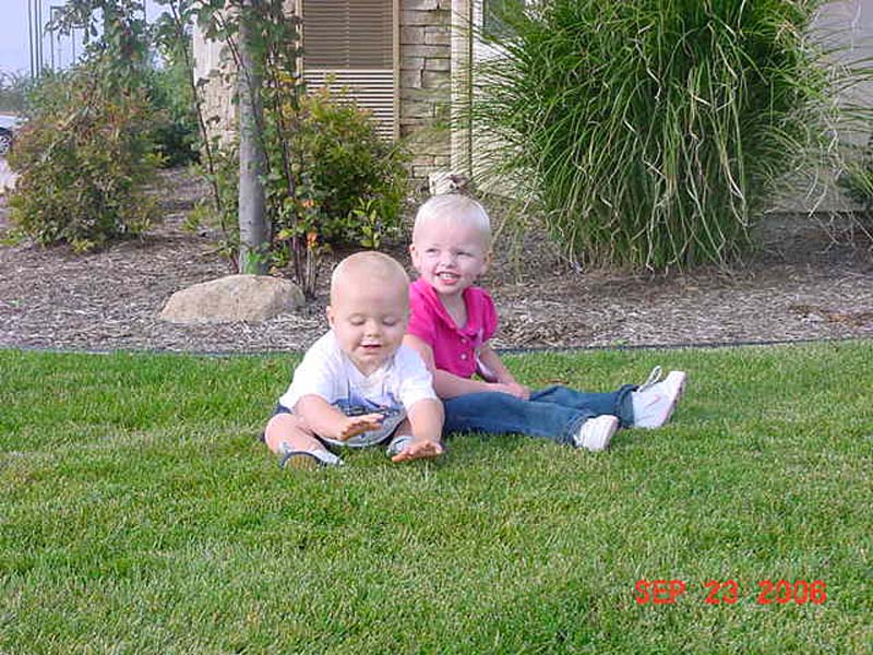 Ginger and Thomas Patterson @ hotel
