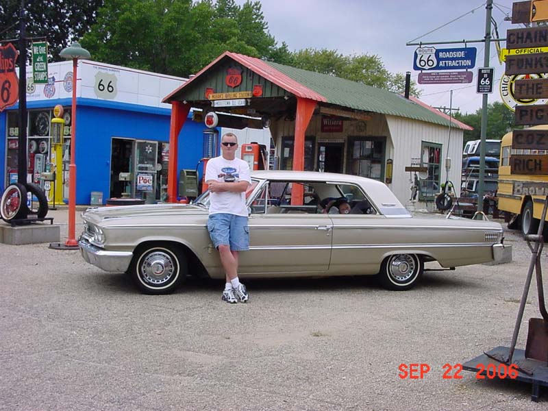 Greg P at Sheas on Route 66